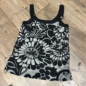 Roxy tank top banded detail pattern shirt